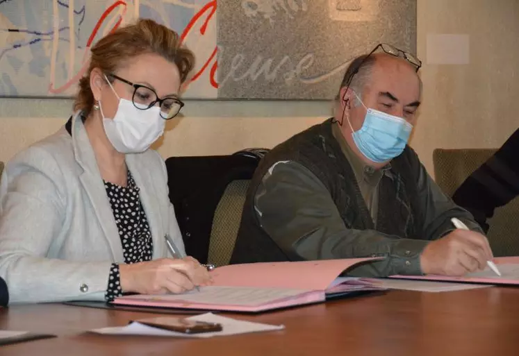 Valérie Simonet, présidente du Conseil départemental de la Creuse  et Philippe Monteil, président de GDS Creuse.