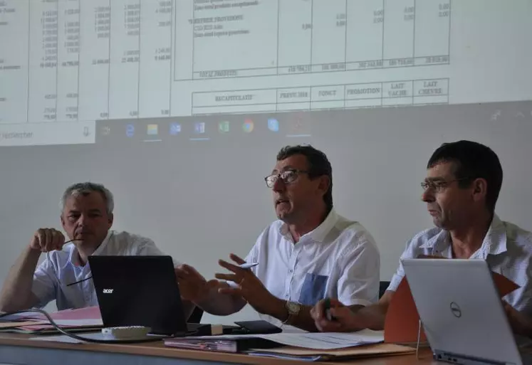 De gauche à droite : Michel Lacoste, Alain Plan, directeur du Criel Alpes Massif central et Jean-Claude Rabany.