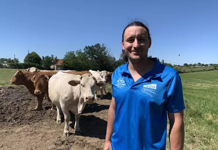 Pierre Picard est installé en Gaec, avec sa compagne et son frère à l’est de l’Allier.