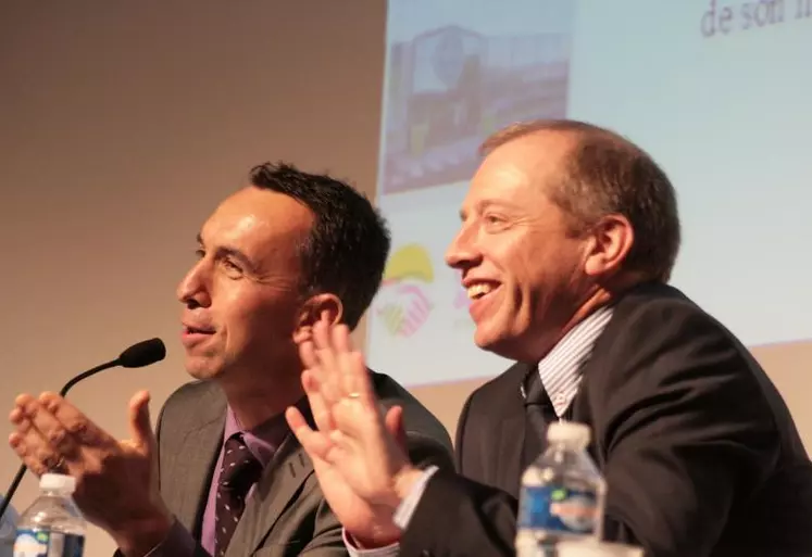 Christophe Chavot jeune président de la coopérative avec 
Bertrand Relave, directeur général.