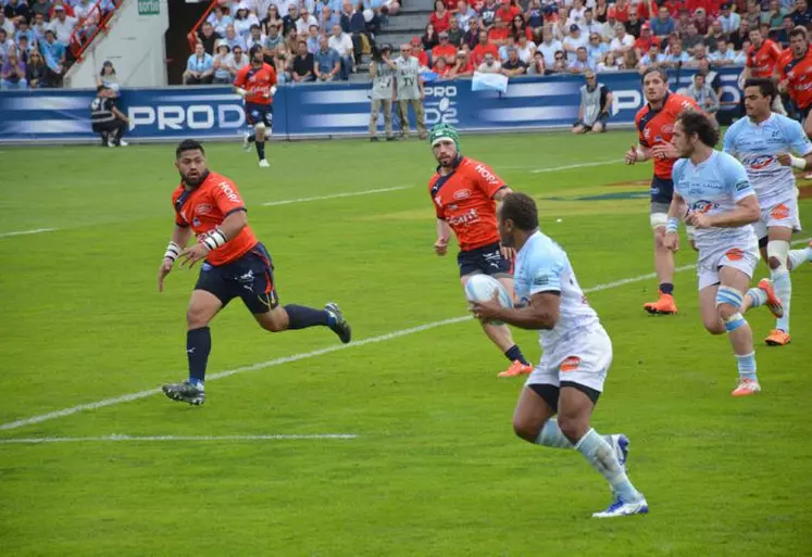 Faute de discipline, le Stade aurillacois aura couru après le score et les Bayonnais tout le match.