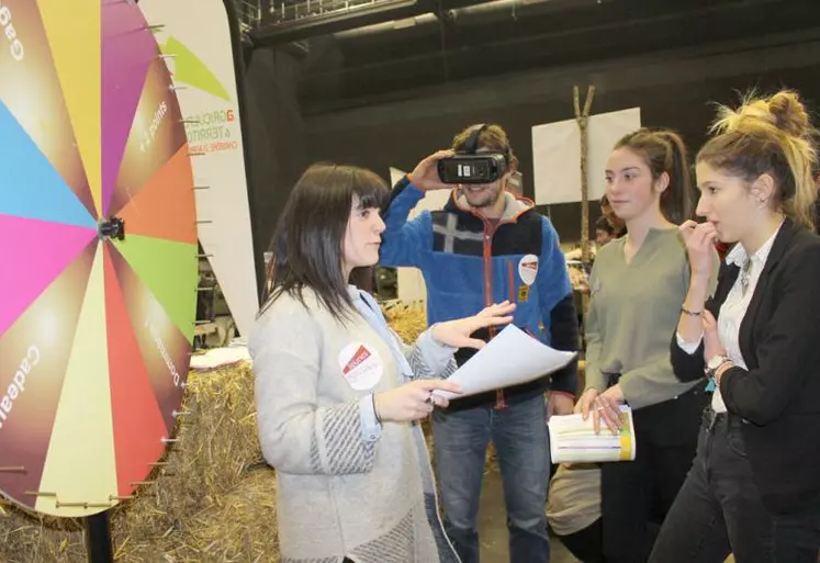 Présentation des métiers et filières de formation au Prisme d’Aurillac, jeudi 8 février.