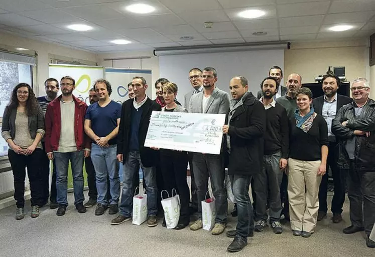 La remise de prix s’est déroulée, mardi 8 décembre, dans les locaux du Crédit agricole de Mende-Roussel.