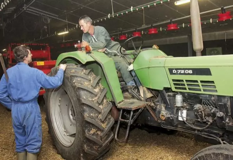 Les partenaires sociaux se sont mis d'accord pour augmenter de 0,9 à 1 % les salaires minimaux de la branche production agricole et Cuma, s'est réjouie la CFDT Agri-Agro en conférence de presse le 24 janvier.