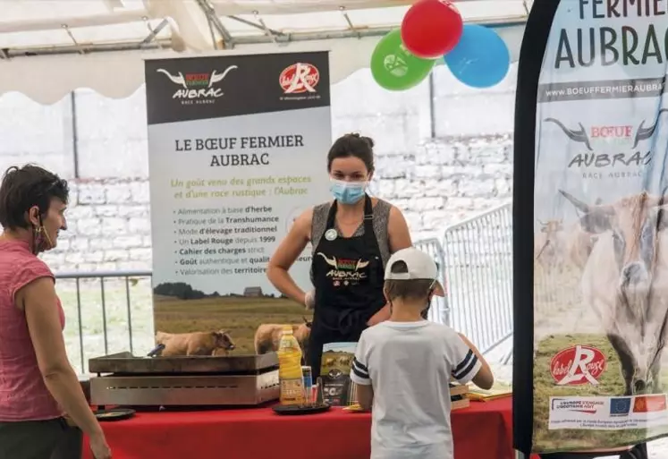 Samedi 12 juin, la fête de l'école Marie Rivier sur le thème « Dessine-moi l'agriculture », proposée en collaboration avec le lycée Terre nouvelle a été une belle réussite.