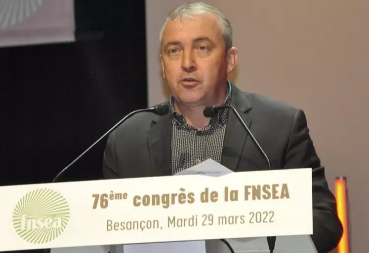 Patrick Benezit à la tribune lors du congrès de la FNSEA.