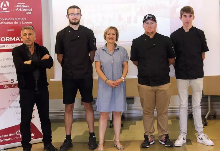 Du 27 août au 4 septembre, quatre apprentis en filière boucherie au CFA de Mende et leur professeur, Robert Pradeilles, ont découvert la Californie, avant d'aller applaudir l'équipe de France de boucherie en compétition pour le « World Butcher's Challenge » à Sacramento (l'équipe allemande a gagné la compétition).