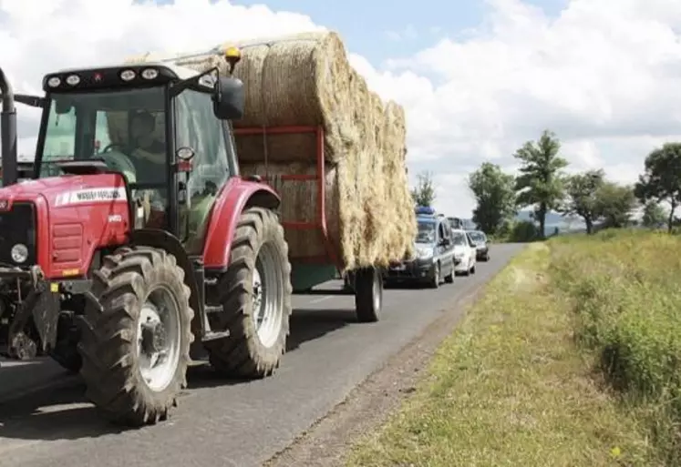 Ne pas négliger les équipements et les dispositifs de signalisation des engins agricoles est le gage d’une bonne sécurité. La MSA détaille l’ensemble des règles à respecter.