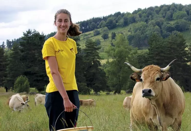 Lorine Delcros, bien connue de nombreux jeunes agriculteurs puisqu'elle a travaillé au bureau des Jeunes Agriculteurs, a décidé, à son tour de franchir le pas et de s'installer sur la ferme familiale.