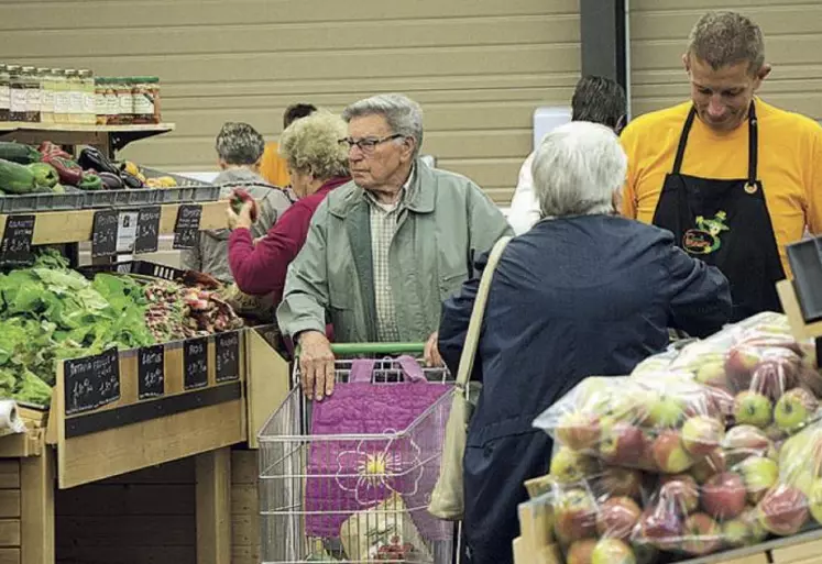 Différentes aides permettent de réduire le montant dû aux maisons de retraites.