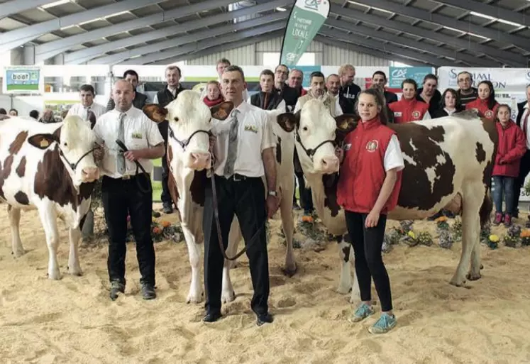 Les Lozériens avec la championne espoir, la championne adulte et la championne jeune.