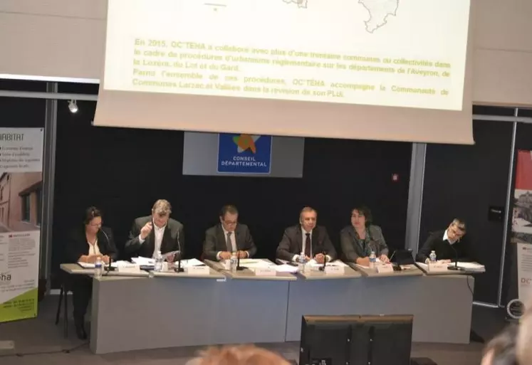 Les responsables d’Oc’Téha soutenus par les conseils départementaux de l’Aveyron et de la Lozère.