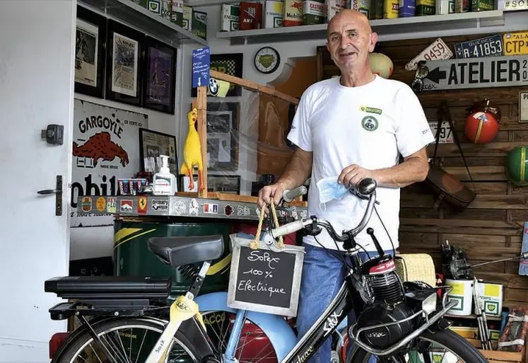 Éric Fédevieille convertit les Solex ainsi que certaines mobylettes et scooters à l'électrique.