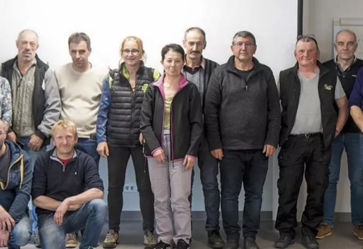 Mercredi 20 avril, à l'invitation de la section ovine de la FDSEA, Michèle Baudouin, présidente de la FNO, est venue échanger sur le photovoltaïque et les questions que le sujet génère pour les éleveurs ovins.