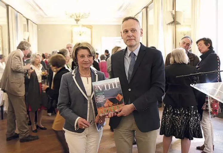 Françoise Planche, déléguée VMF de la Lozère et Jean-Baptiste Rendu, rédacteur en chef du magazine VMF.