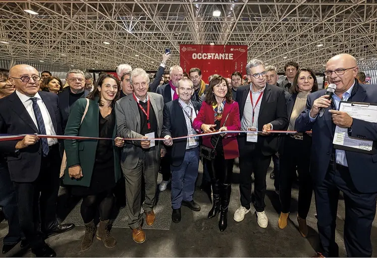 Carole Delga inaugure le salon Régal à Toulouse