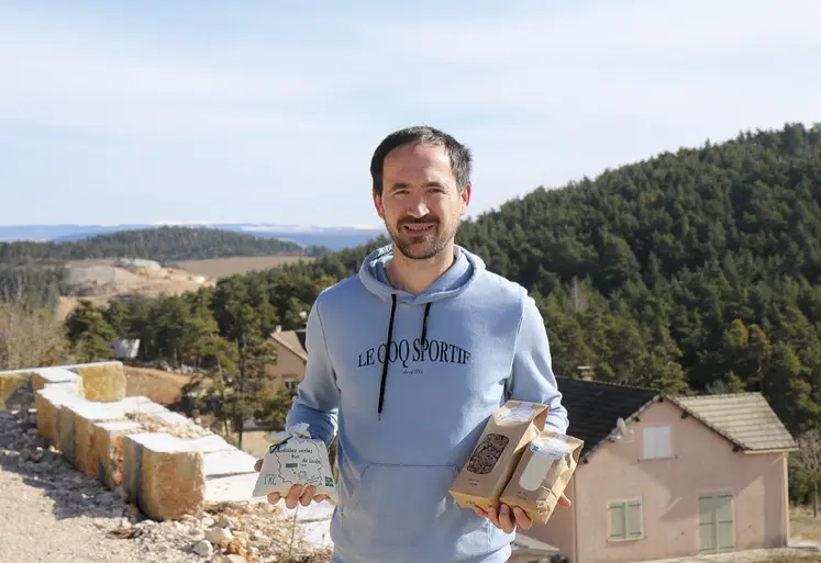 Florian Bonicel présente sa gamme de produits de légumineuses