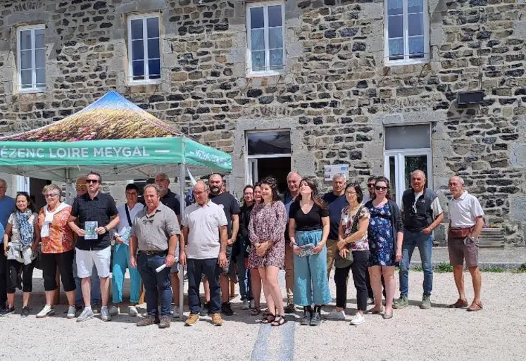 Le Guide des Produits Fermiers du secteur Mézenc-Loire-Meygal vient d'être édité et présenté à la Presse.