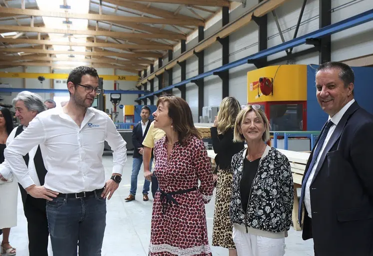 Gaëtan Maliges, Carole Delga, Patricia Brémond, Laurent Suau en visite à la SAS Maliges