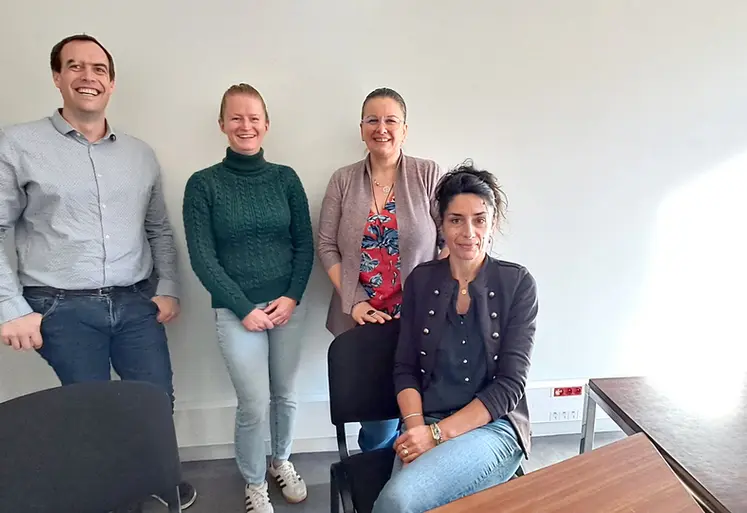 L'équipe administrative de la FDSEA, autour du nouveau directeur Jérémy Convers : Chloé Rochette, Géraldine Cor et Christelle Maître (de gauche à droite).