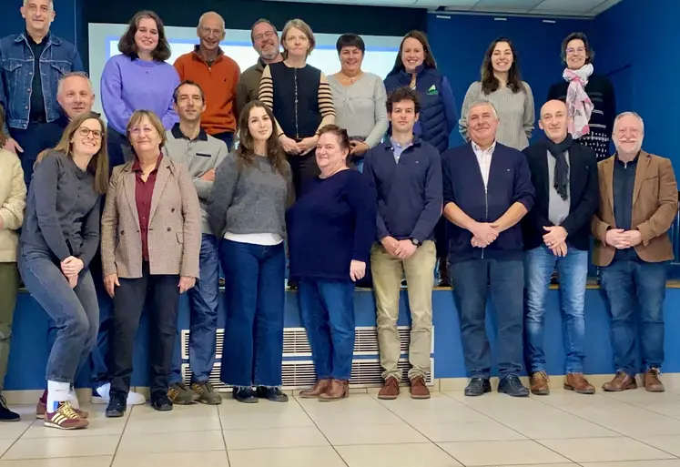 Photo de groupe lors du copil GITA 03