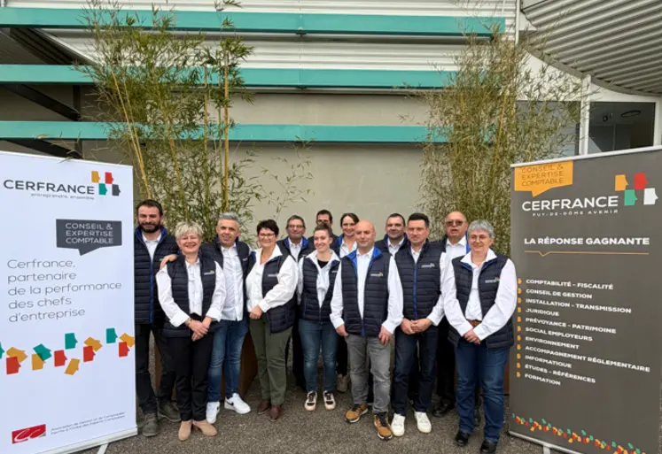 Le conseil d'administration : Vincent Livebardon, Nathalie Gasteau, Paulo Do Couto, Maryse Trillon, Christophe Maffre, Mathieu Daim, Laure Chazalet-Oger, Isabelle Cartier, Christophe Bouterige, Hervé Bouchiche, Bastien Bernard, Jacques Force et Annabelle Borot (à droite sur la photo)