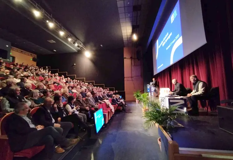La MSA Auvergne a fait salle comble pour son assemblée générale où le duo président et directeur a émis le souhait de changer l'image de leur organisme. 