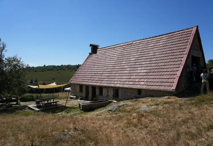 Cabane pastorale de l'estive Monts du Forez.