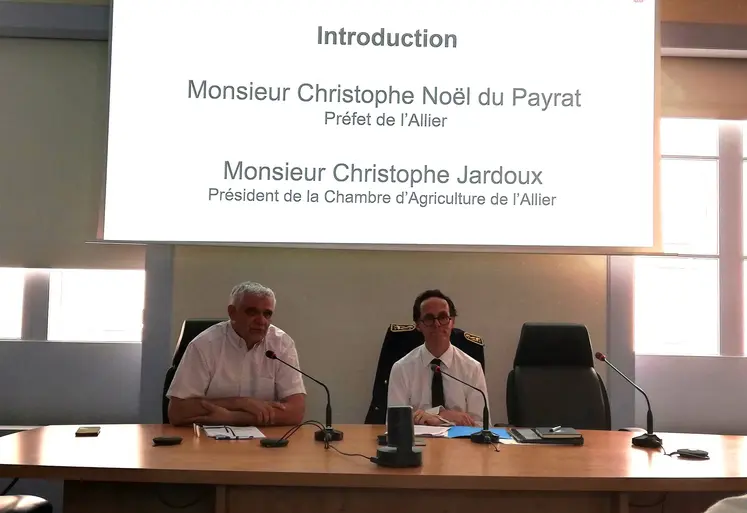 Christophe Jardoux, président de la Chambre d’agriculture de l'Allier, et Chistophe Noël du Payrat, préfet de l’Allier..