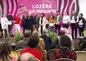 Des finalistes sur scène reçoivent leur trophée Lozère Gourmande lors de la cérémonie de remise des prix