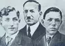 Portrait noir et blanc de trois hommes de la famille Mallet