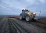 Un tracteur en utilisation