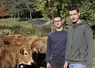 Bastien Nemeth, à droite, accompagné d’Hugo, l’un de ses deux frères.