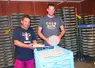deux hommes, la famille Lemmet, avec du fromage saint-nectaire