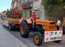 char fleuri durant la cavalcade