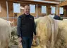 Éleveur à Saint-Prix dans l’Allier, Sylvain Frobert apprécie ce nouveau concept de vente.