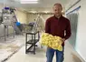Le producteur Nicolas Vanstraceele dans son laboratoire