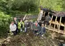 L'équipe devant le moulin