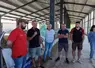 Maxime Mioche (à droite), jeune éleveur laitier s'interroge sur la poursuite de son atelier face au contexte économique. Jérôme Aubert, président de la section Massif Central de Sodiaal (au micro) et Stéphane Joandel, secrétaire général de FNPL ont apporté des éléments de marchés et des réponses. 