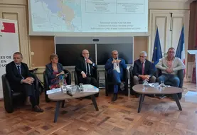 Le 10 juillet, acteurs économiques, élus et représentants du Département (très impliqué dans le domaine de l'eau et de la forêt) ont participé à une COP sur le changement climatique en Préfecture.