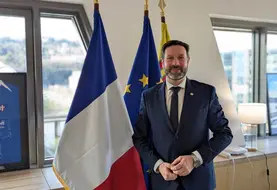 Fabrice Pannekoucke président de la région Auvergne-Rhône-Alpes.