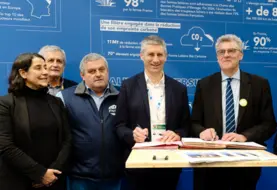 De gauche à droite : Frédérique Espagnac, Dominique Barraud, Stéphane Joandel, Pascal Le Brun, Jean-Pierre Vigier.