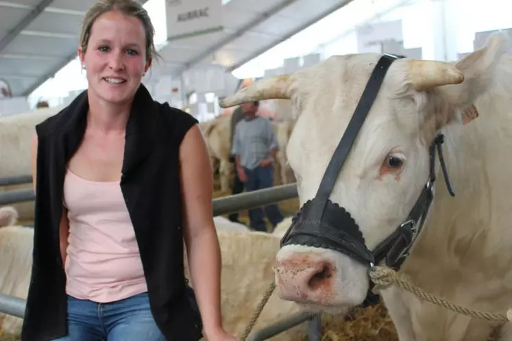 Léa Juniet-Laboisse, éleveuse à Sauvagny a remporté un troisième prix dans la catégorie « femelles nées du 01/08/2016 au 31/07/2017 ».