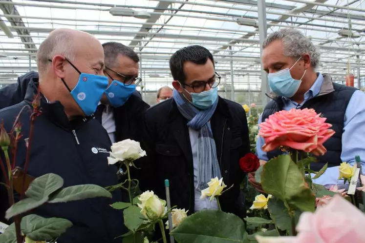 Da gauche à droite : Emmanuel Ferrand et Yannick Lucot, conseillers régionaux d'Auvergne Rhône-Alpes, Claude Riboulet, président du Conseil départemental de l'Allier, et Arnaud Delbard.