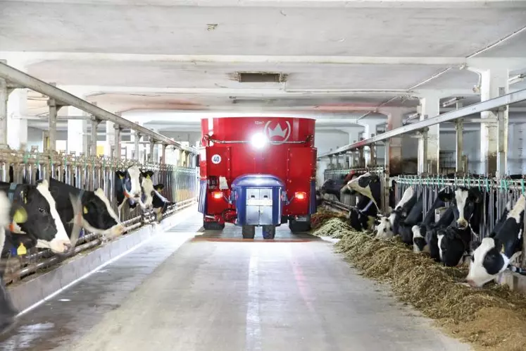 La maniabilité et la compacité sont parfois des critères déterminants dans le choix d’une mélangeuse automotrice.