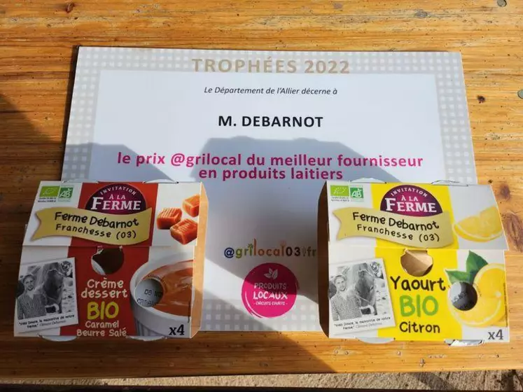Clément Debarnot, de la ferme Debarnot, spécialisée dans la production et la vente de produits laitiers à Franchesse (03), lauréat de la catégorie 
« Produits 
laitiers ».