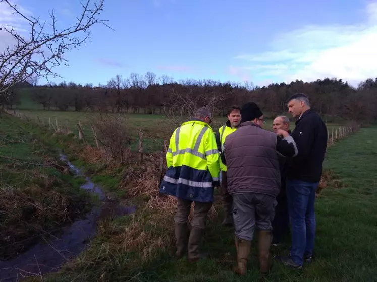 Expertise sur le terrain, une présence forte de la profession essentielle pour une cartographie selon la définition de la loi Biodiversité de 2016.