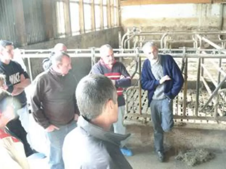 Une vingtaine de producteurs laitiers ont répondu à l’invitation de Sodiaal Union à Rochefort-Montagne.