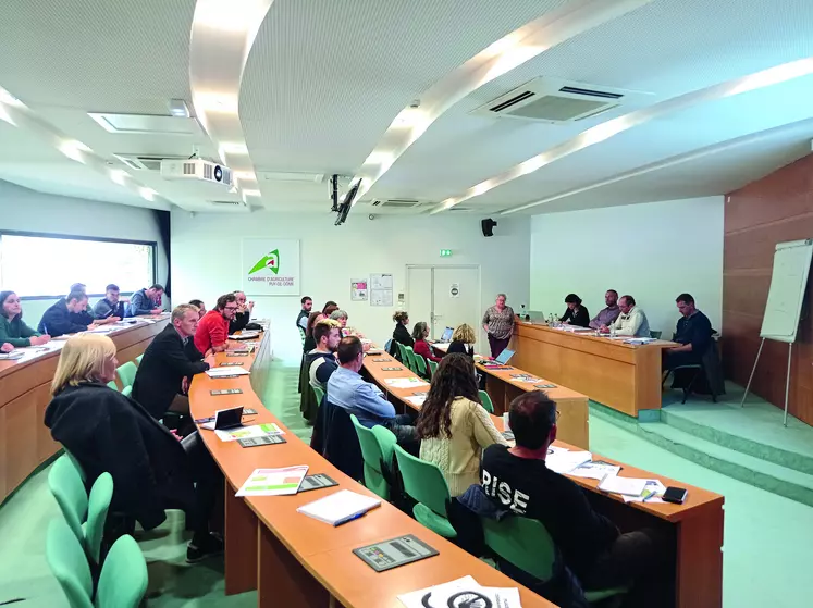 Le COTI du 5 mai dernier a rassemblé, à la Chambre d'agriculture du Puy-de-Dôme, la profession agricole et para-agricole, des élus locaux et l'enseignement agricole.