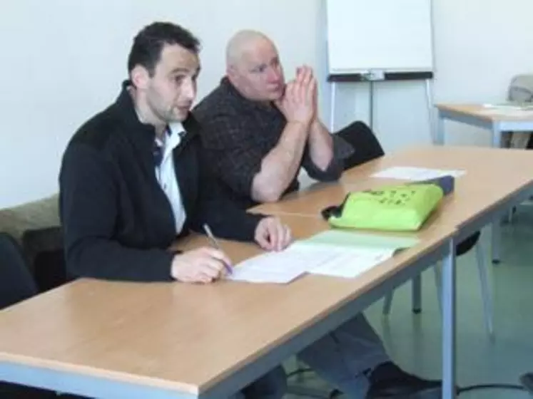 David Chauve remplace Pascal Servier à la tête de la Fédération départementale des producteurs de lait du Puy-de-Dôme.Il a été élu à l’unanimité lors de l’assemblée générale de la FDPL.